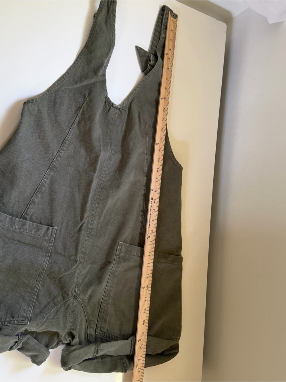 We The FreeHigh Roller Shortalls Romper Overalls Olive Green Oversized Size XS - Picture 8 of 11